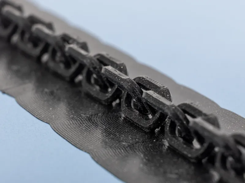 Print-in-place chain